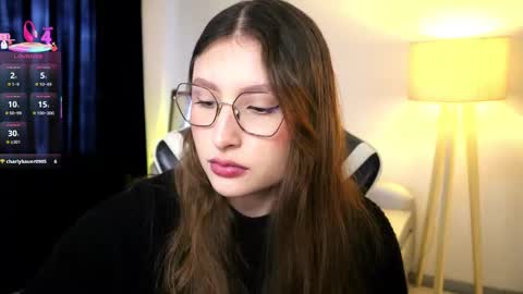 Lauren            online show from September 11, 1:45 pm