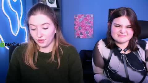 Little Di online show from October 8, 12:07 am