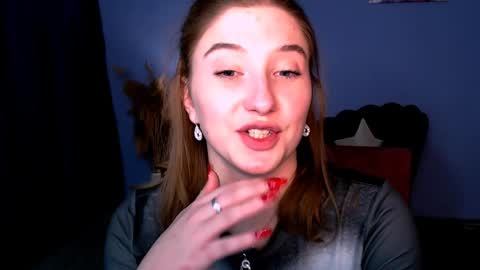 Little Di online show from December 25, 5:16 am