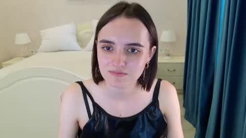 Daisy online show from June 19, 9:15 am