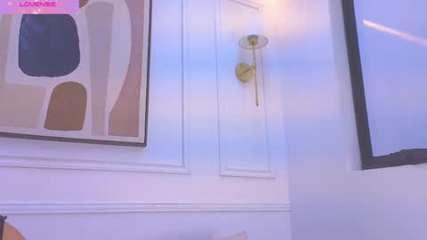 Daisy Price online show from May 12, 10:35 am