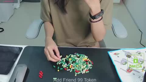 Snapshot of daisybean chatting on February 7, 6:24 pm Daisy online show from February 7, 6:24 pm