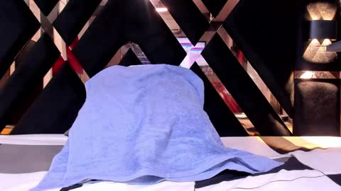 Dajacat online show from March 30, 7:14 pm