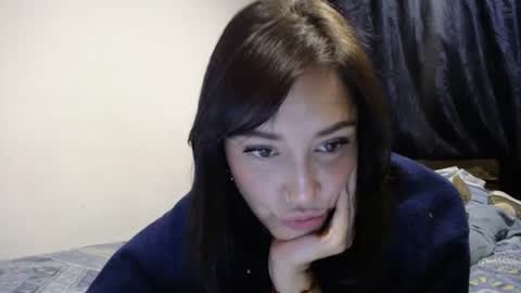 Snapshot of dakota01_ chatting on March 6, 12:43 am IG dakotasofiaa online show from March 6, 12:43 am