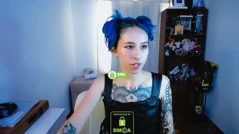 Maca online show from December 13, 3:21 pm