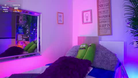 dakotaa online show from March 30, 3:34 pm