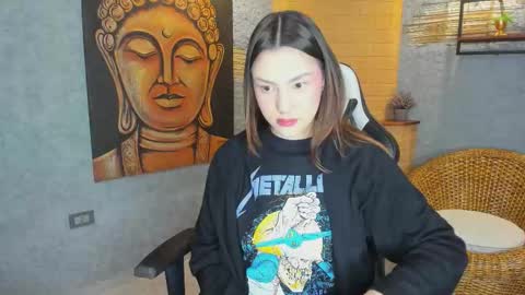 Dakota  online show from November 7, 11:01 am