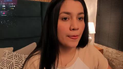 Violeta online show from October 3, 1:19 pm