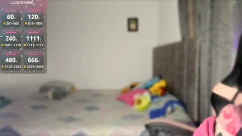 Dalia April online show from March 31, 2:28 pm