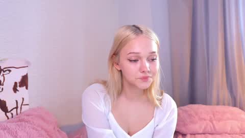 Call me Soffi online show from June 2, 4:31 pm