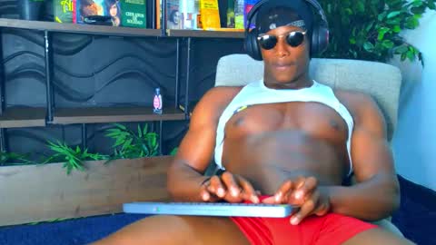 dalton_asher online show from November 25, 3:11 pm