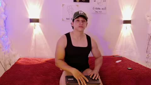 dalton_bigcock online show from April 14, 10:40 am