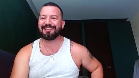 Snapshot of daltonthebear chatting on October 9, 4:34 pm daltonthebear online show from October 9, 4:34 pm