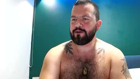 Snapshot of daltonthebear chatting on September 29, 11:59 pm daltonthebear online show from September 29, 11:59 pm