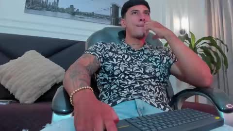 DAMIAN online show from November 11, 12:51 pm