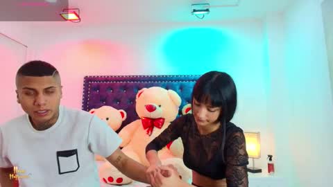 DAMIAN AND ROXANNE.  online show from October 25, 1:11 pm