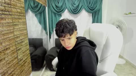 Damian Doll online show from January 8, 3:56 am