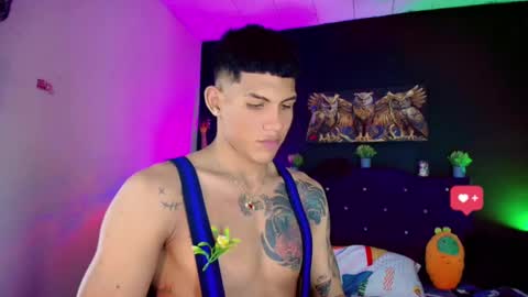 Snapshot of damian_latinxxx chatting on February 26, 9:12 am Damian online show from February 26, 9:12 am
