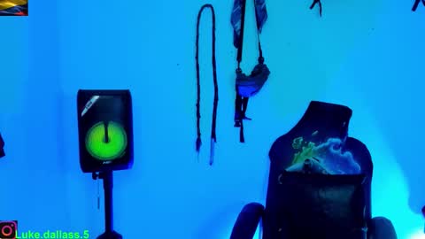 Damian torner online show from December 3, 1:48 am