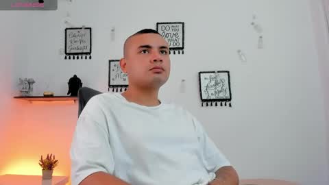 damianblazee online show from May 28, 2:04 pm