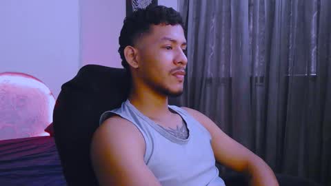 instagram damiannreed. online show from March 27, 2:18 pm