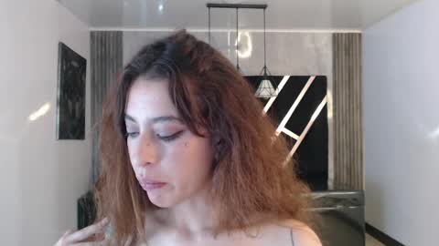 Damia online show from May 19, 8:16 pm