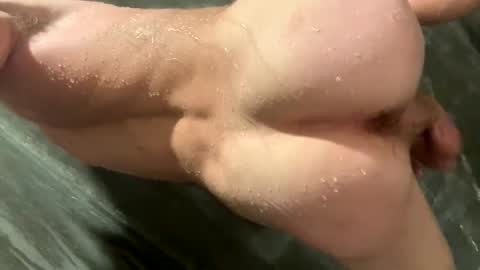 damidzgoon online show from April 15, 5:38 pm