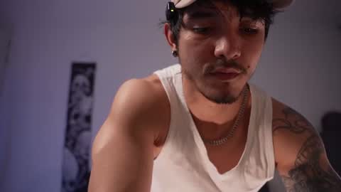 insta damn8   ---         -----  online show from July 10, 11:31 pm