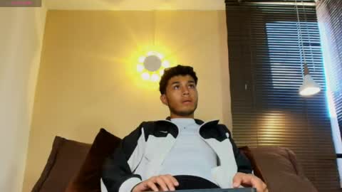 Damon  Salvatore online show from April 14, 8:12 pm