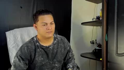 DAMON  online show from March 2, 5:08 am