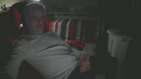 dan137111 online show from March 23, 10:31 am