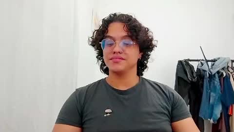 Diane Blosson online show from April 15, 1:20 am