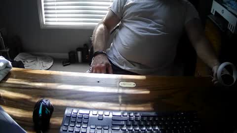 Danny online show from December 1, 5:48 pm