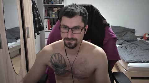 King Dan online show from December 5, 9:12 pm