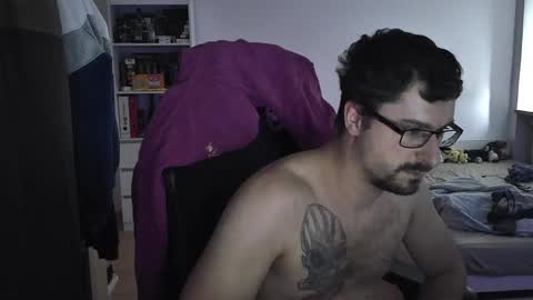Snapshot of dan_the_man405 chatting on February 7, 2:37 pm King Dan online show from February 7, 2:37 pm