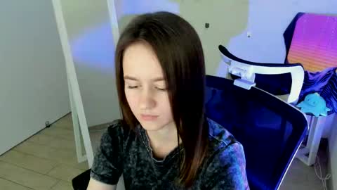 Dana online show from October 2, 7:01 pm