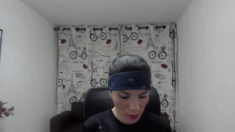 Snapshot of danaarey chatting on October 16, 5:34 pm Danaa Rey online show from October 16, 5:34 pm