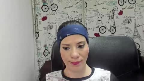 Snapshot of danaarey chatting on October 15, 5:03 pm Danaa Rey online show from October 15, 5:03 pm