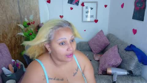 danalaleska online show from January 17, 4:00 am