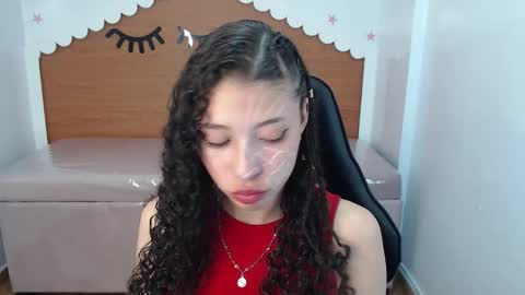 Snapshot of danatella_a chatting on October 11, 12:43 pm Danatella online show from October 11, 12:43 pm