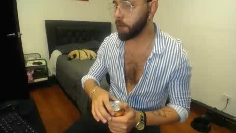 danbury online show from February 12, 4:49 am