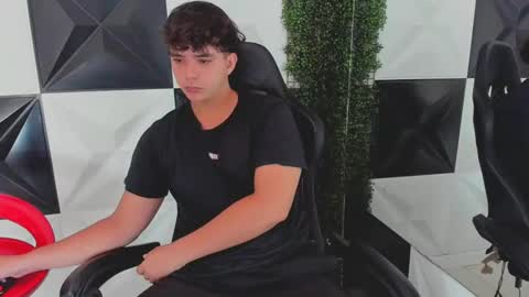 Snapshot of dani_cumboy chatting on September 30, 2:49 pm dani_cumboy online show from September 30, 2:49 pm