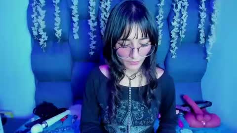 dani_dream online show from July 8, 7:06 pm