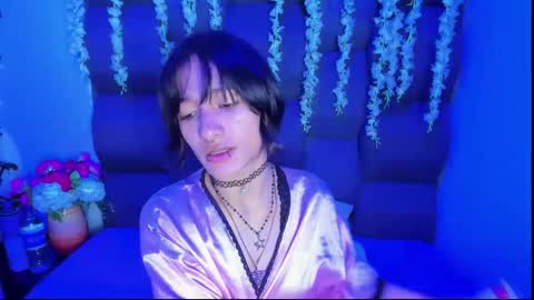 dani_dream online show from May 7, 2:02 pm