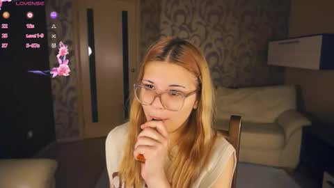 Snapshot of danibedonie chatting on September 12, 6:54 pm Venice online show from September 12, 6:54 pm