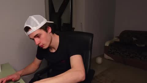 DANIEL SHAWN online show from February 7, 9:51 pm