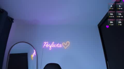 dani h0rx online show from November 25, 6:56 am