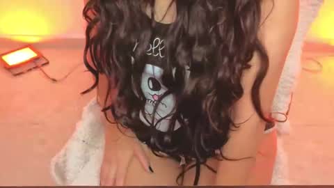 daniela_rivasthl online show from February 7, 5:54 am