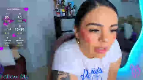 Snapshot of danielacortes03 chatting on October 20, 6:57 pm I think I will close this page please leave me a message if you want to know about me online show from October 20, 6:57 pm