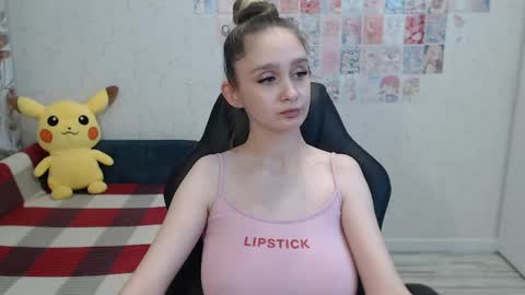 Daniella Martin online show from May 31, 2:10 am